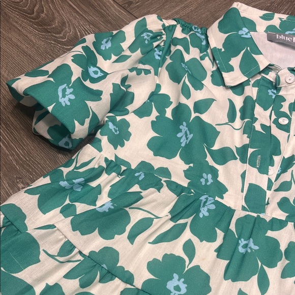 Floral Green and Cream Mini Dress - Picture 3 of 6